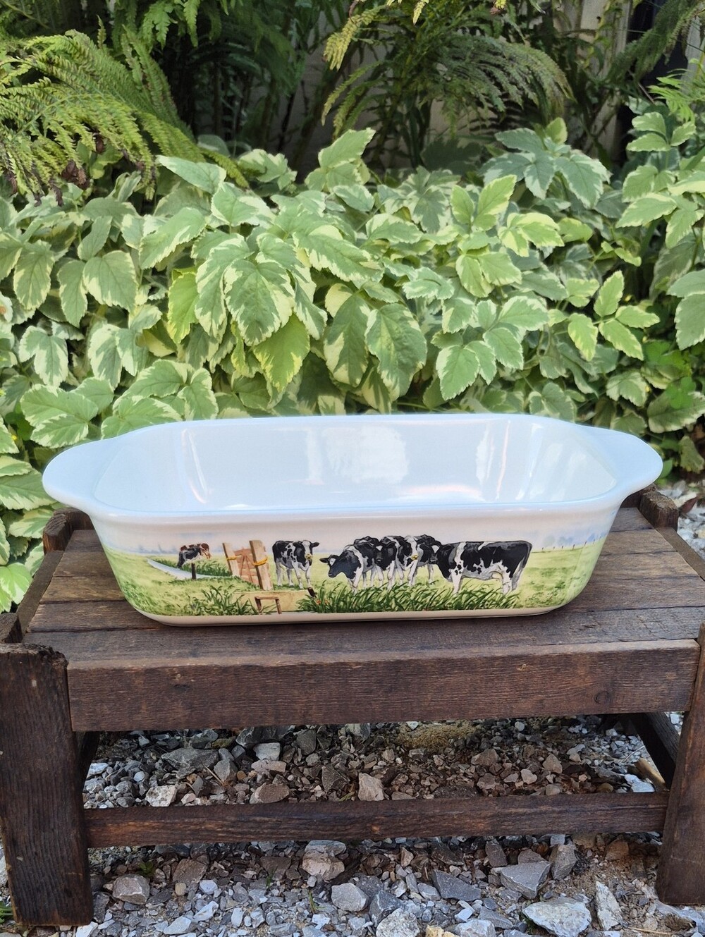 Farmhouse Cow Porcelain Casserole Dish Wiebe van der Zee Nieuwe Buren Like New